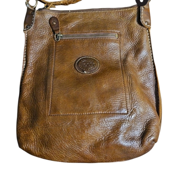 Gorgeous Vintage Roots Bag - Picture 2 of 13